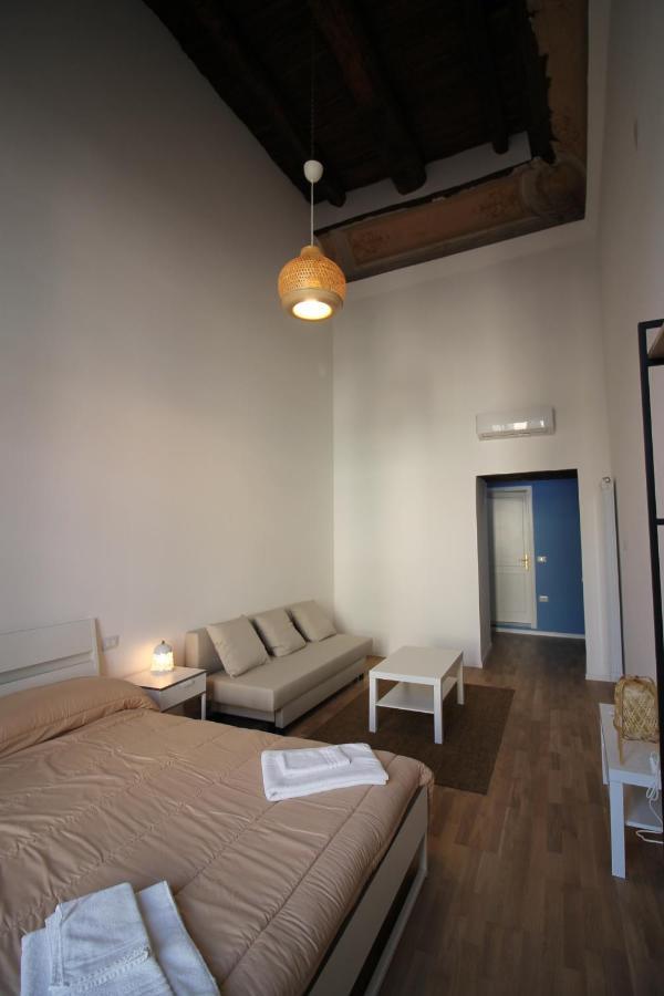 B&B Ma.Li. Наполи Екстериор снимка